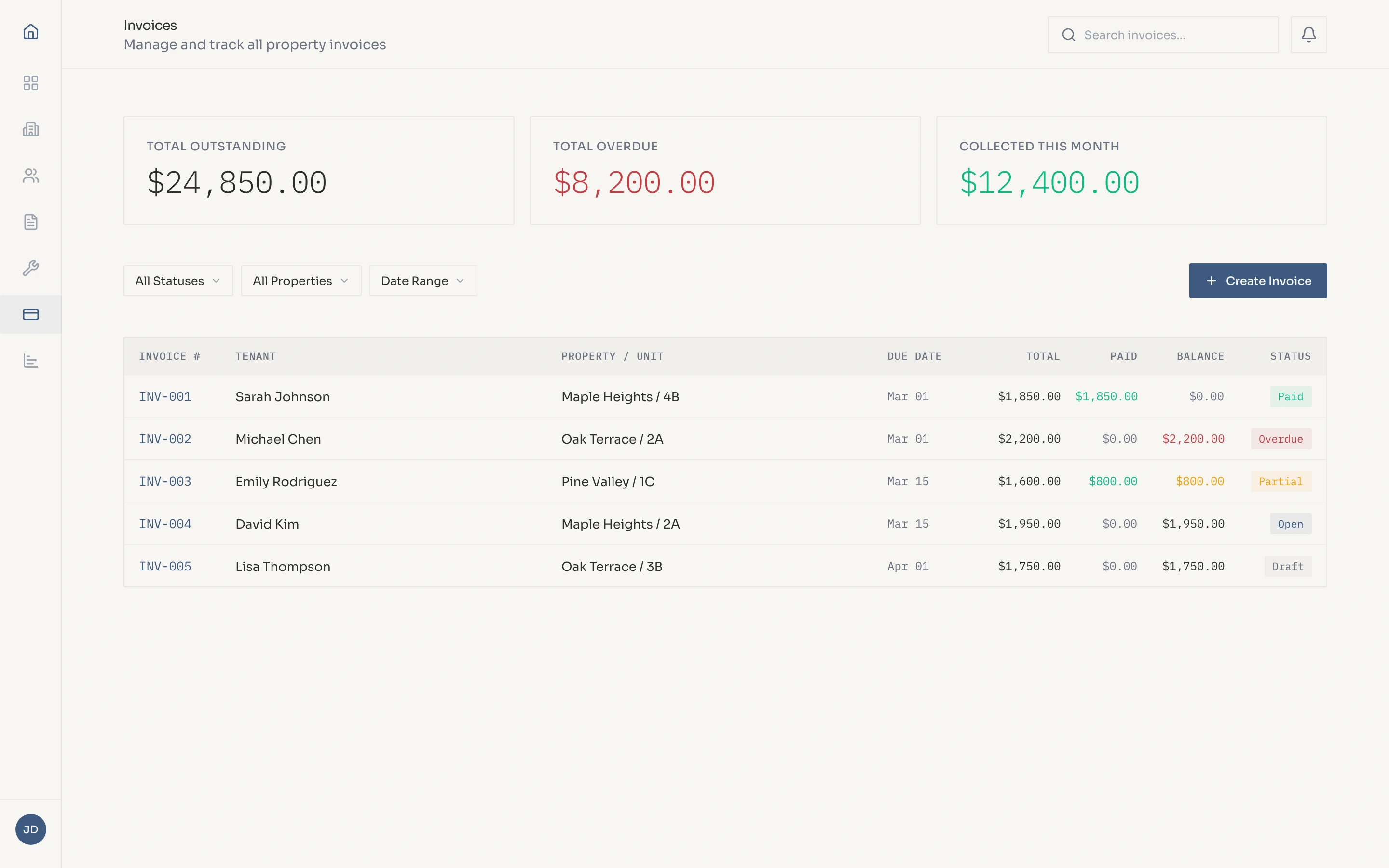 Invoice list — status badges showing paid, overdue, and partially paid invoices in LeasingTool